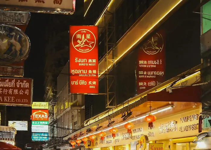 Apartment Hidden Gems In China Town, 2br