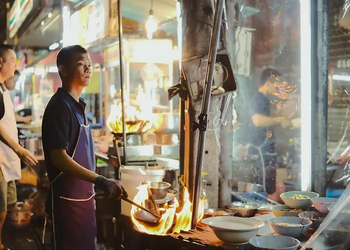 Apartment Hidden Gems In China Town, 2br Bangkok